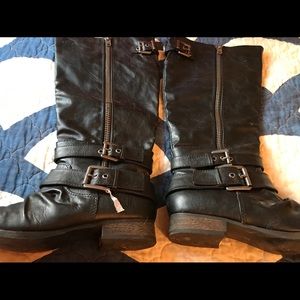 Wide calf black boots , ladies 7